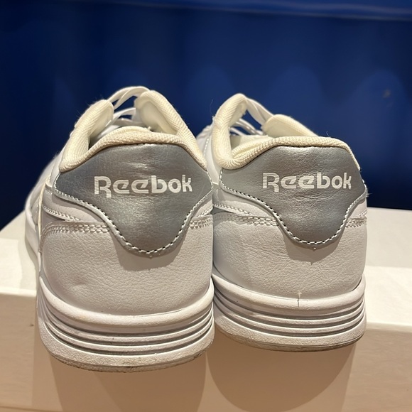Reebok White Sneakers - Picture 2 of 4